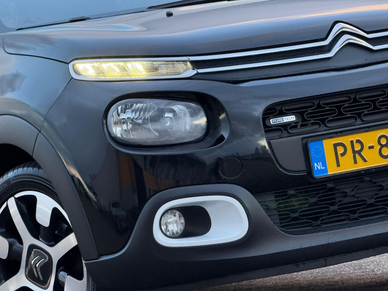 Citroën C3 - 1.2 82PK Shine | Noir Perla/Blanc | Camera/Clima/LMV/PDC - Chique! - AutoWereld.nl