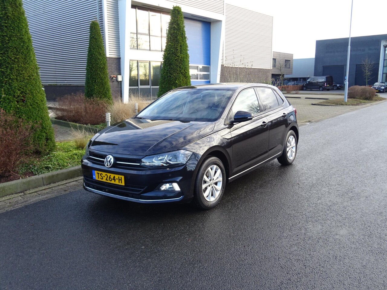 Volkswagen Polo - 1.0 TSI Highline | PDC | Carplay | Climatronic | 100% Onderhouden - AutoWereld.nl