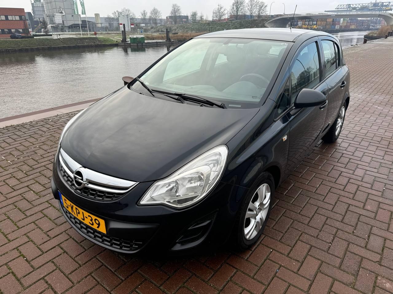 Opel Corsa - 1.3 CDTi /Airco/Cruise/Navigatie/Nieuwe APK - AutoWereld.nl