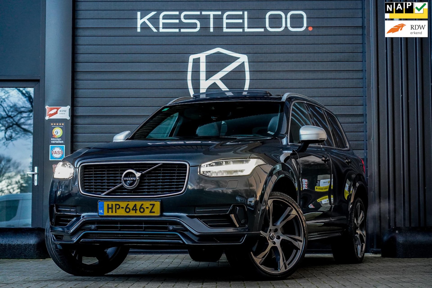 Volvo XC90 - 2.0 T8 AWD 3x R-DESIGN LUCHTVERING/PANO/TREKHAAK/BLIS/FOUR-C/FULL - AutoWereld.nl