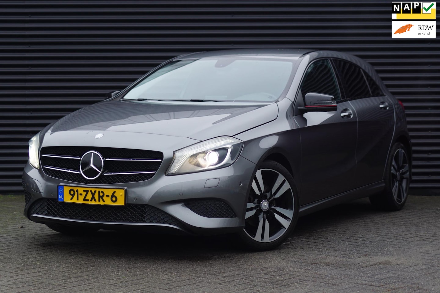 Mercedes-Benz A-klasse - 180 Ambition | AMG | Xenon | Clima | Cruise | - AutoWereld.nl