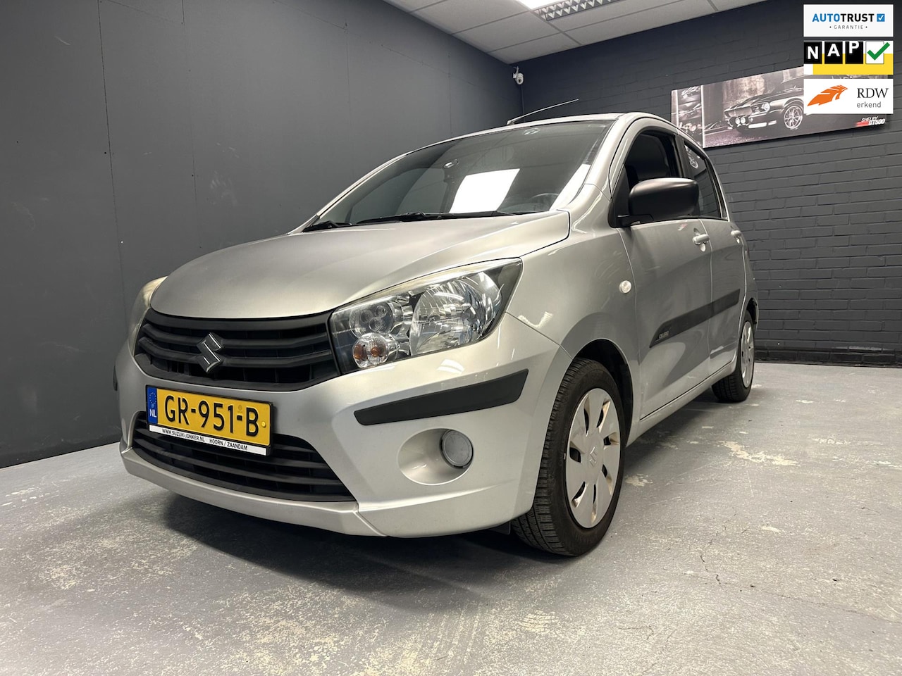 Suzuki Celerio - Uzuki Celerio 1.0 Betrouwbaar altijd Suzuki-dealer onderhouden. - AutoWereld.nl