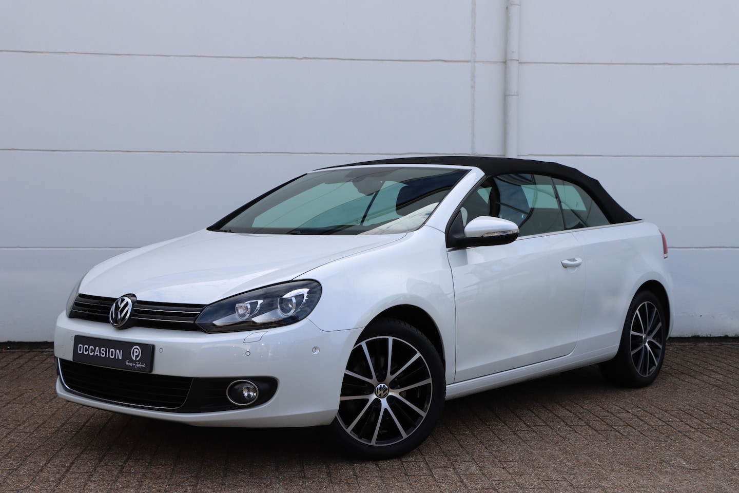 Volkswagen Golf Cabriolet - 1.4 TSI Bluemotion DSG6 122pk - AutoWereld.nl