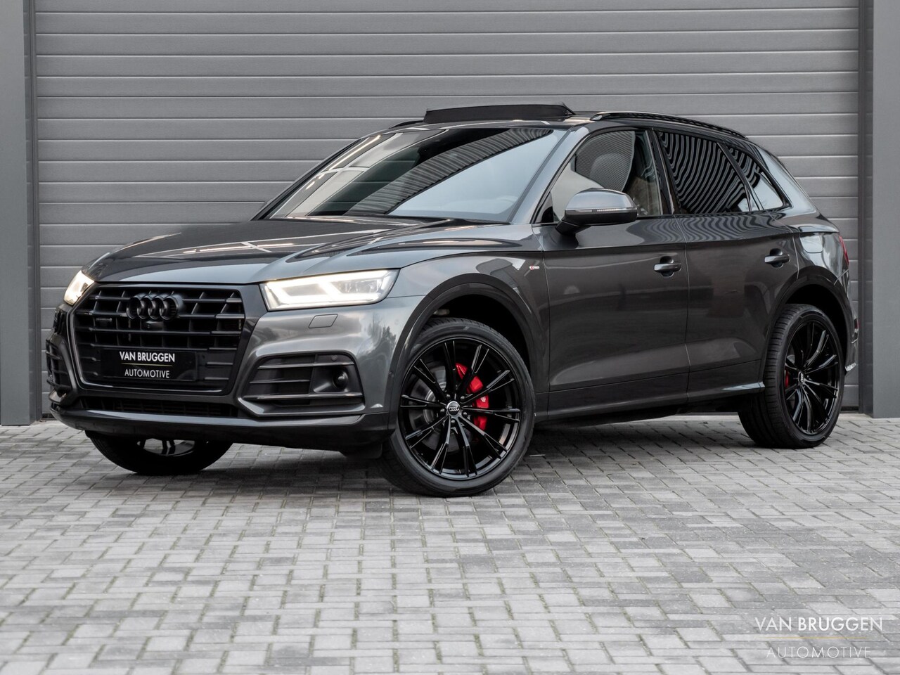 Audi Q5 - 55 TFSI E Quattro Pano RS-Stoelen B&O 360 BTW 21" ACC - AutoWereld.nl