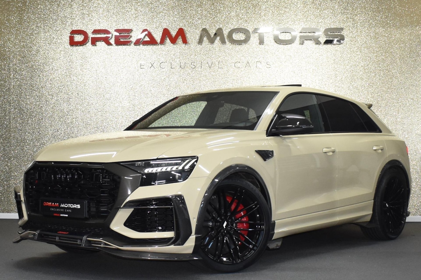 Audi RSQ8 - RSQ8-R ABT | AKRAPOVIC | KERAMISCH | RS DYNAMIC PLUS | CARBON - AutoWereld.nl