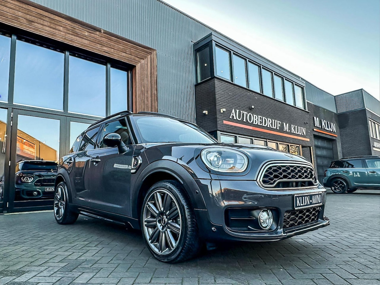 MINI Countryman - Mini 2.0 Cooper S Chili F1 aut 192pk/Lounge leer/Head up/Pano/HK/Topstaat - AutoWereld.nl