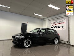 BMW 1-serie - 118i * Automaat / Dealer onderhouden / LED / Cruise control / NL Auto