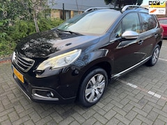 Peugeot 2008 - 1.2 VTi Allure Pack Premium Plus / Pano'dak / Leder / Navi / Trekhaak