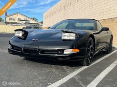 Chevrolet Corvette Convertible - USA 5.7