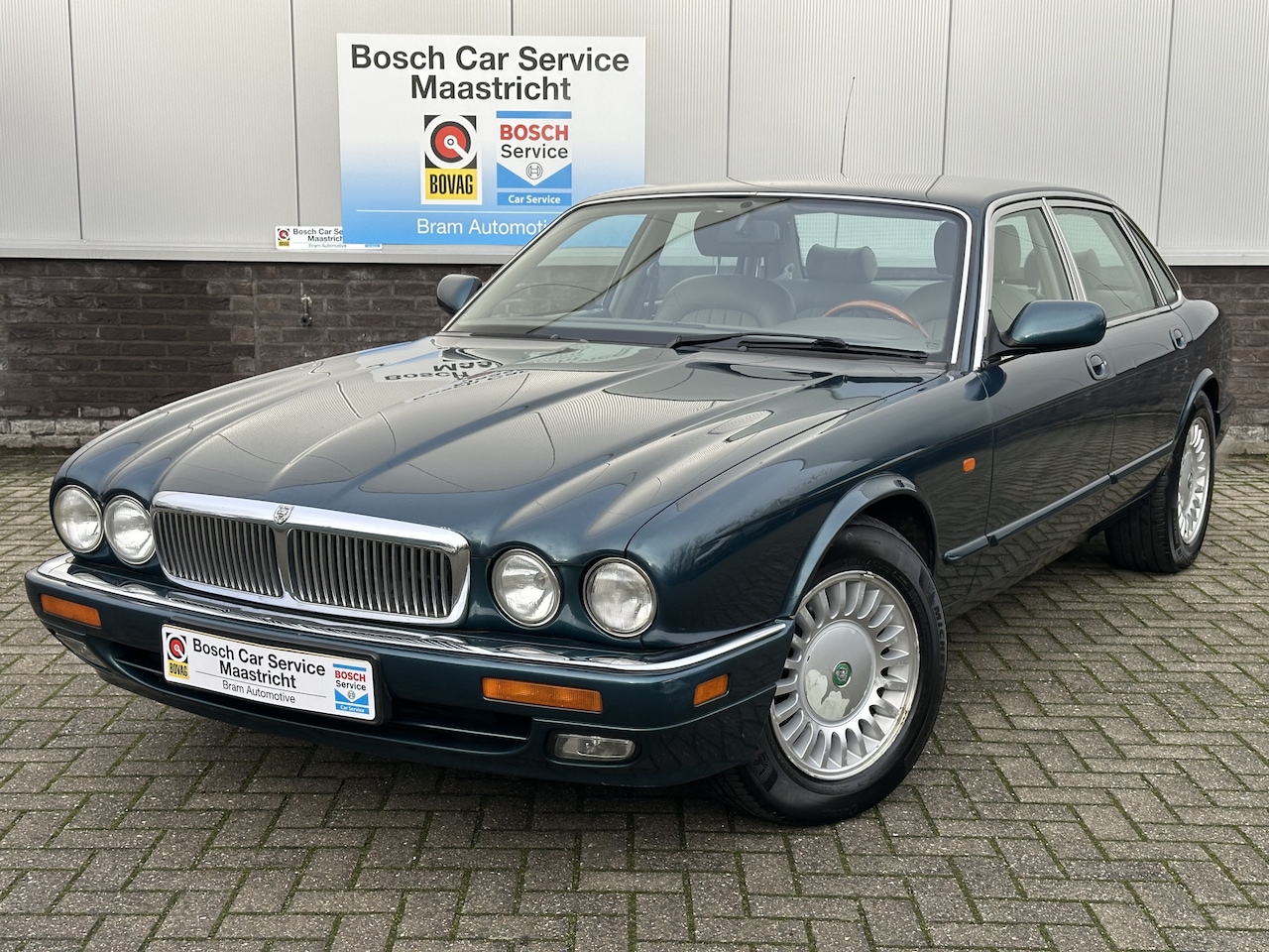 Jaguar XJ - 6.0 V12 | Well Maintained | Originally Dutch delivered | Priced to Sell Interested, Test d - AutoWereld.nl