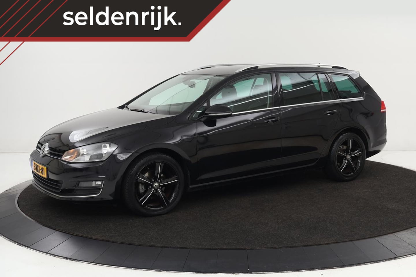 Volkswagen Golf Variant - 1.2 TSI Business Edition | Stoelverwarming | Camera | Massage | Navigatie | Half leder | C - AutoWereld.nl