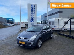 Hyundai i20 - 1.2i i-Motion Airco El.ramen 64.285km 1e eig