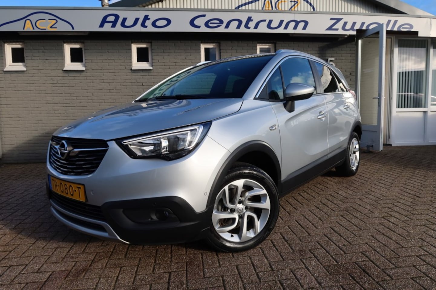 Opel Crossland X - 1.2 T. ONLINE EDITION  ( ORIGINEEL NL AUTO) - AutoWereld.nl