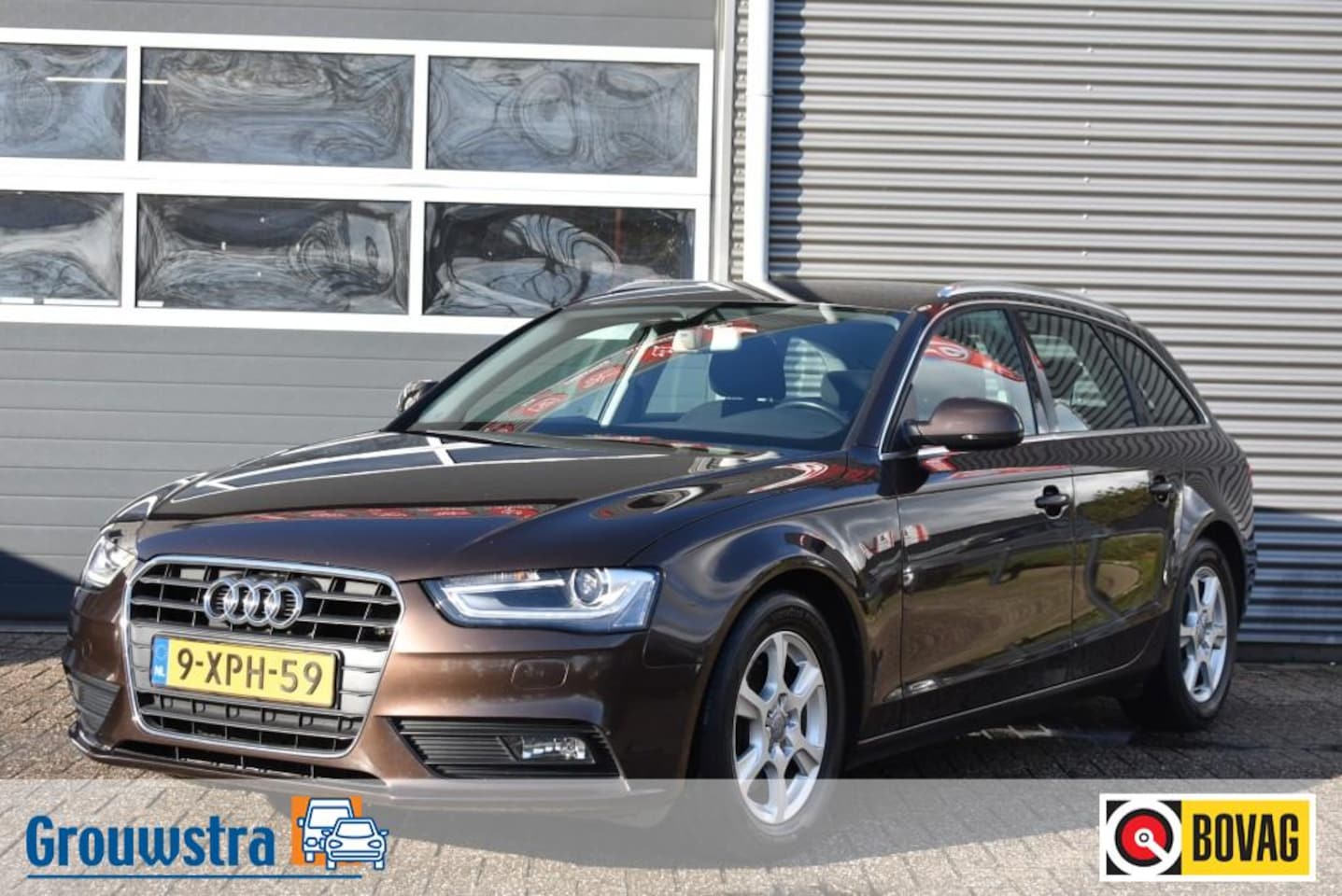 Audi A4 - 2.0 TDI ULTRA BNS ED / TREKHAAK  / SPORTSTOELEN / NAVI / AIRCO - AutoWereld.nl