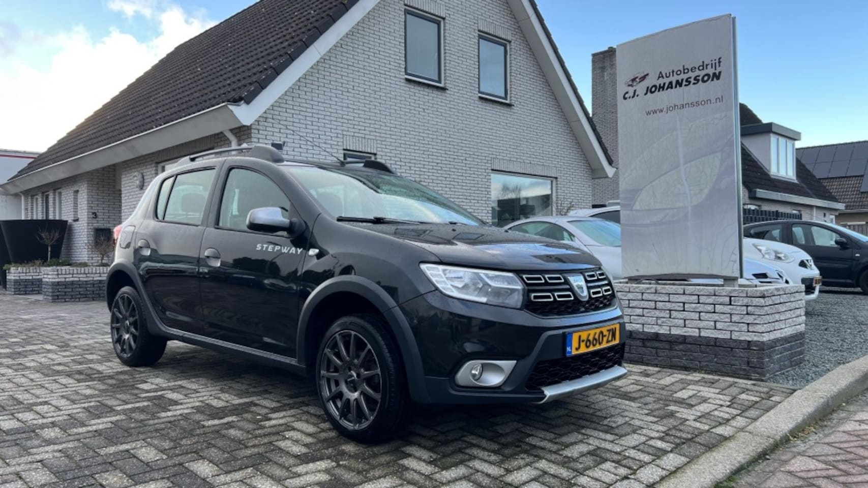 Dacia Sandero Stepway - Stepway 0.9 TCE Ambiance - AutoWereld.nl