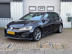 Volkswagen Golf - 1.5 TSI Highline Business R 3x R-Line ACC | Line assist | Dodehoek | Carplay