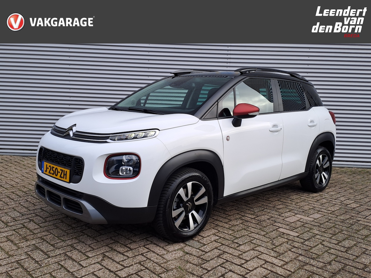 Citroën C3 Aircross - 1.2 PureTech S&S C-Series | Navi | DAB | PDC | Apple Carplay/Android Auto - AutoWereld.nl