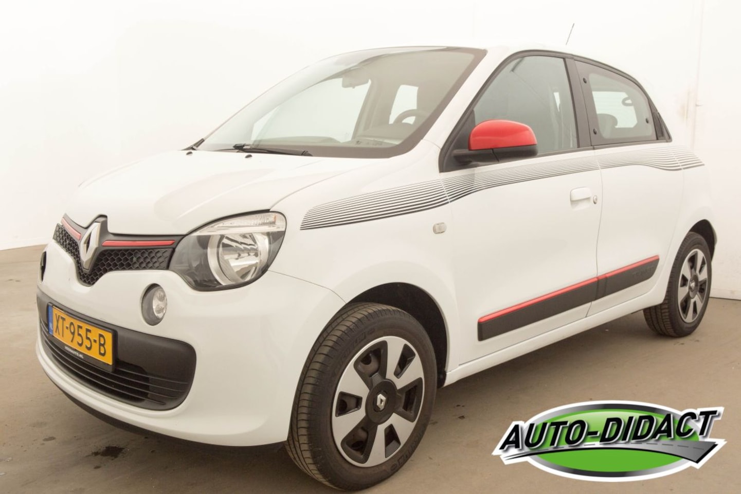 Renault Twingo - 1.0 SCe 52.216 km Collection - AutoWereld.nl