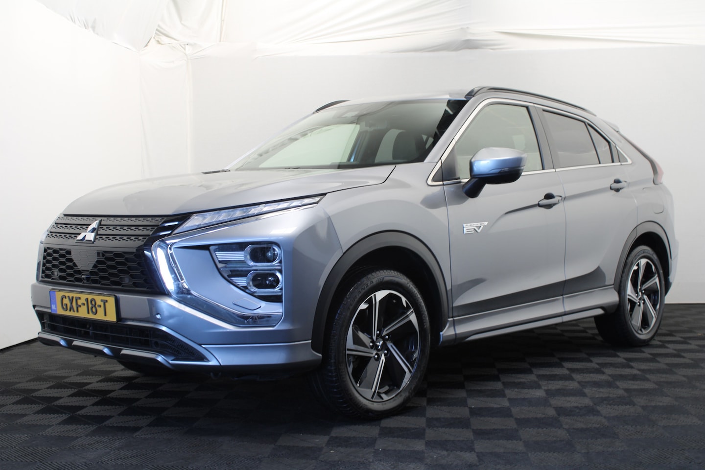 Mitsubishi Eclipse Cross - 2.4 PHEV Intense+ |Navi|Camera|Stoel/stuur verwarming| - AutoWereld.nl