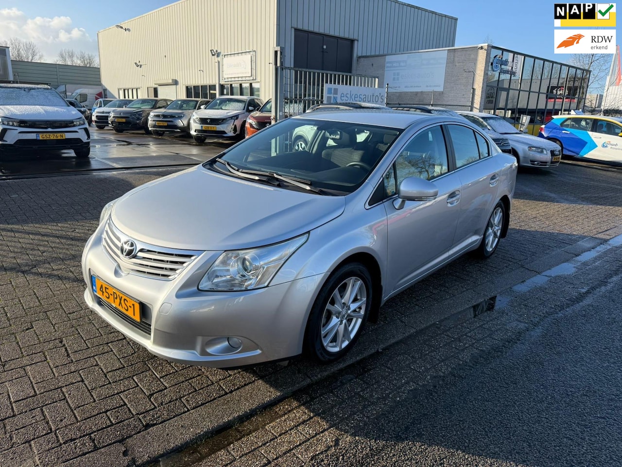 Toyota Avensis - 1.6 VVTi Business 1.6 VVTi Business, NAP, Navi, APK 01-2026 - AutoWereld.nl