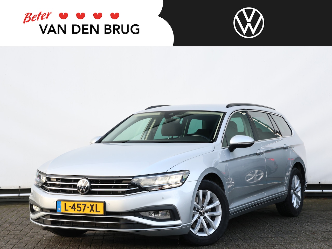 Volkswagen Passat Variant - 1.5 TSI Business 150pk DSG | LED | Trekhaak | Navigatie | Spiegelpakket - AutoWereld.nl