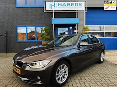 BMW 3-serie - 316i Executive 136PK|Origineel NL|1e eigenaar|Dealer OH|Navi|Xenon/led|AUT|Isofix|Cruise|C