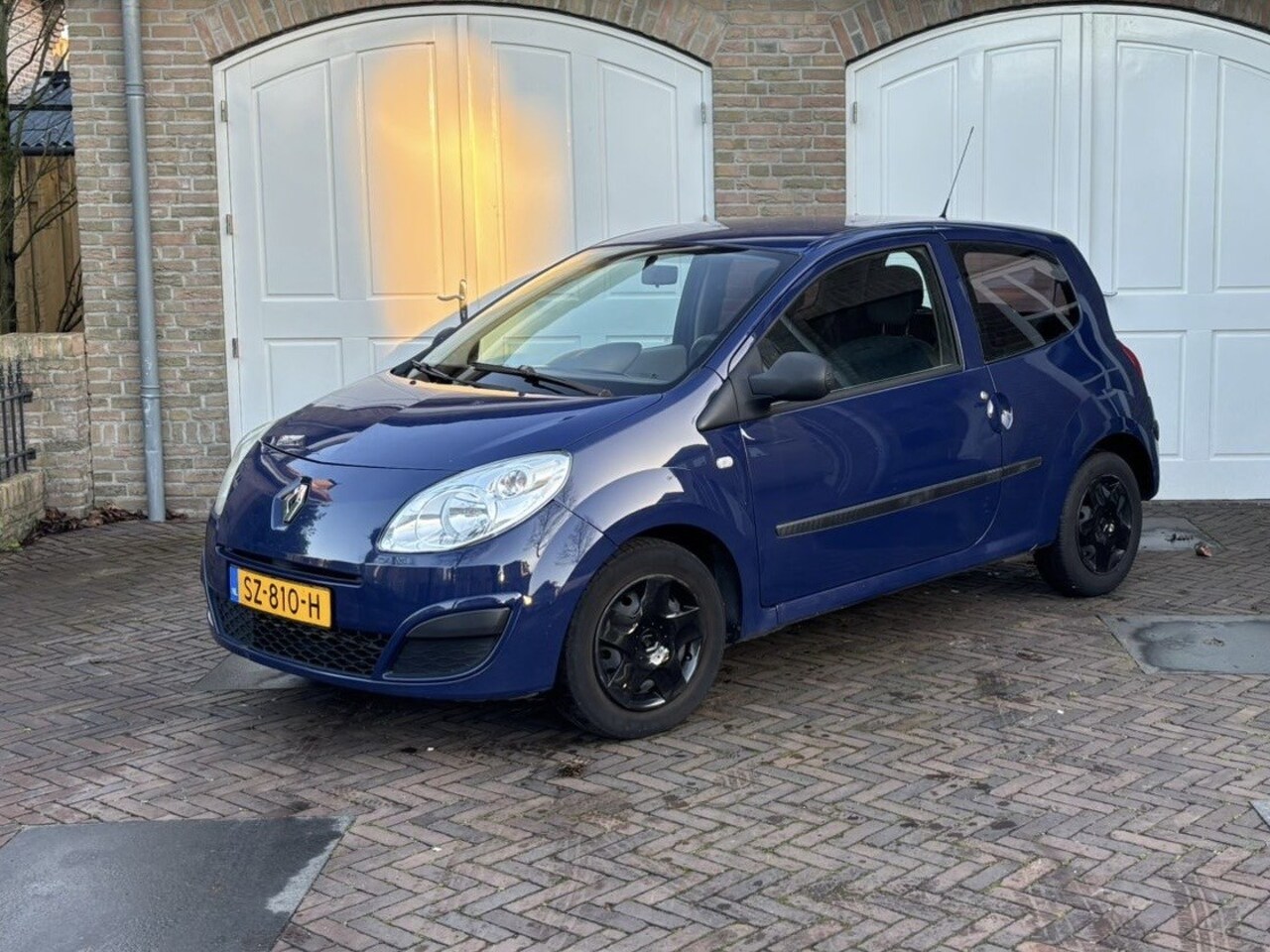 Renault Twingo - 1.2 Dynamique met afneembare trekhaak - AutoWereld.nl