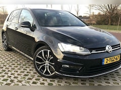 Volkswagen Golf - 1.2 TSI Highline