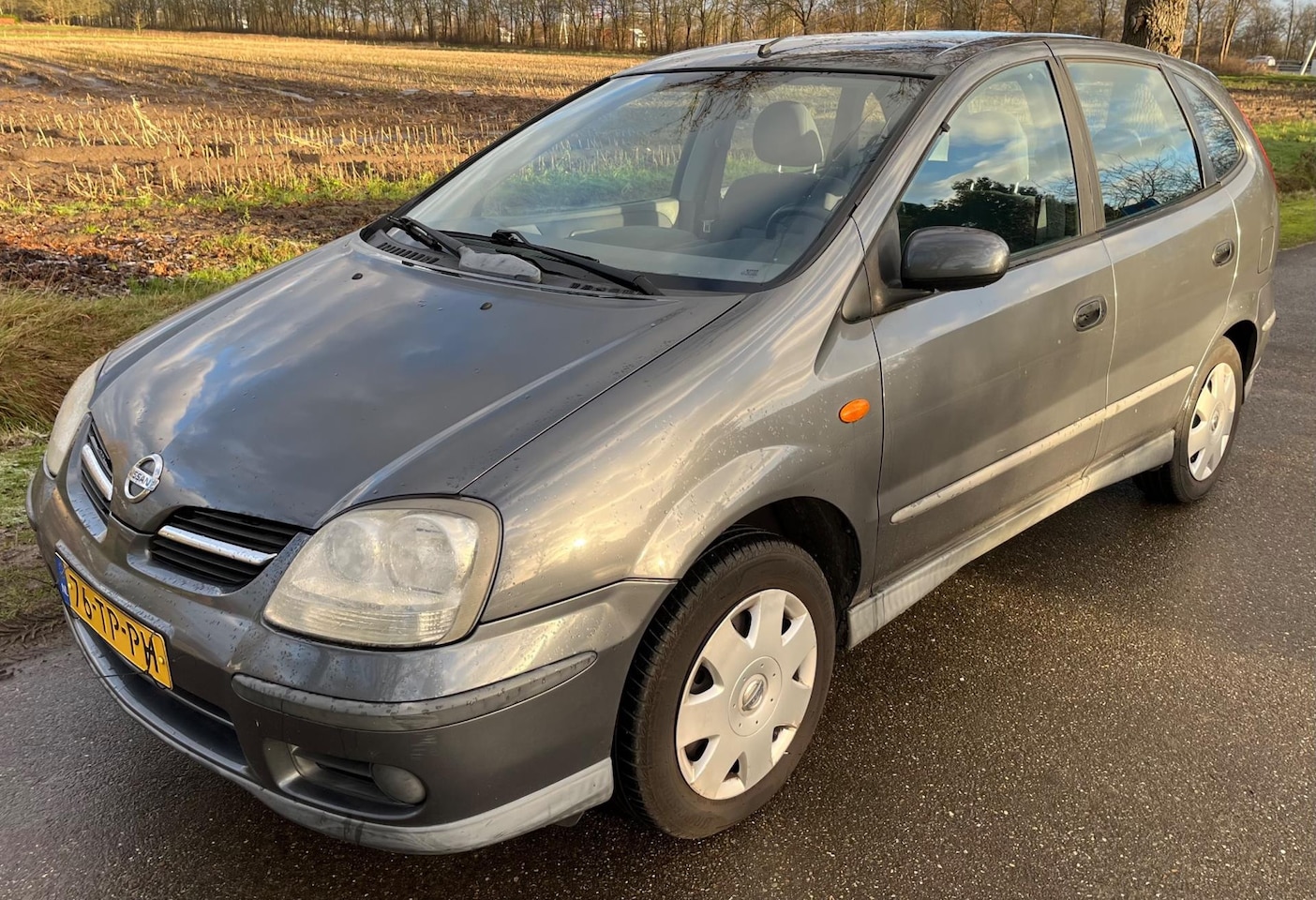 Nissan Almera Tino - 1.8 Visia Apk/Airco/ Trekhaak/Elektr ramen - AutoWereld.nl