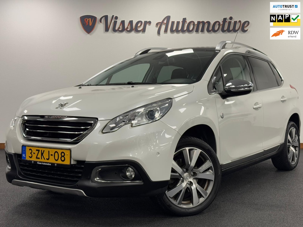 Peugeot 2008 - 1.6 VTi Crossway*Nederlandse Auto*NAP*Pano*Navi*Cruise-Control*Leder*Trekhaak - AutoWereld.nl