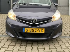 Toyota Yaris - 1.0 VVT-i Aspiration