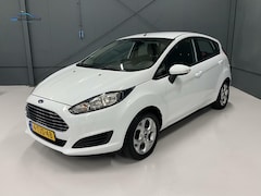 Ford Fiesta - 1.0 Style | Navigatie | 15 inch velgen