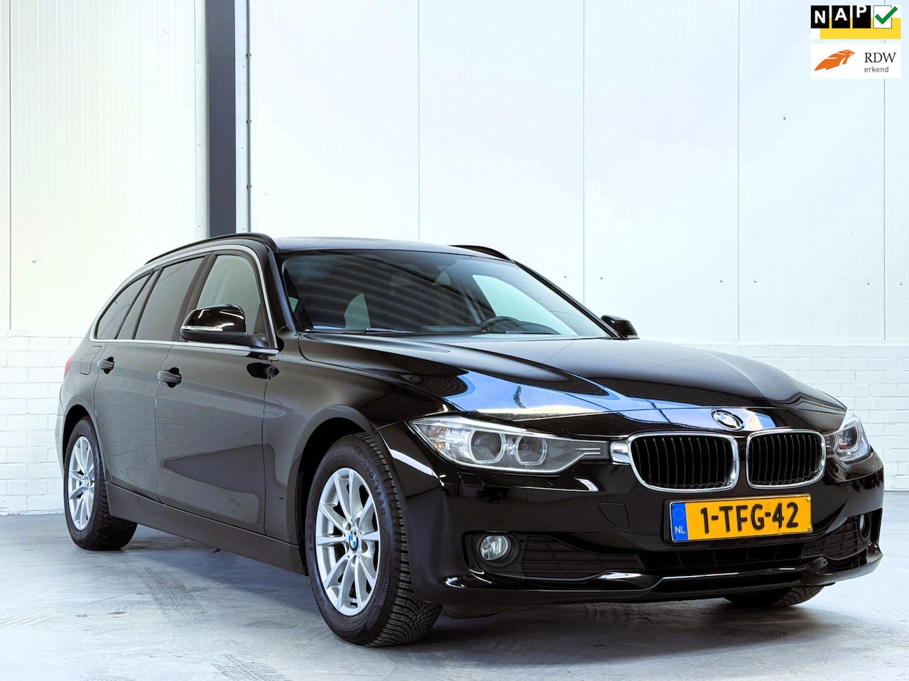 BMW 3-serie Touring - 316i High Executive Upgrade 316i High Executive Upgrade - AutoWereld.nl