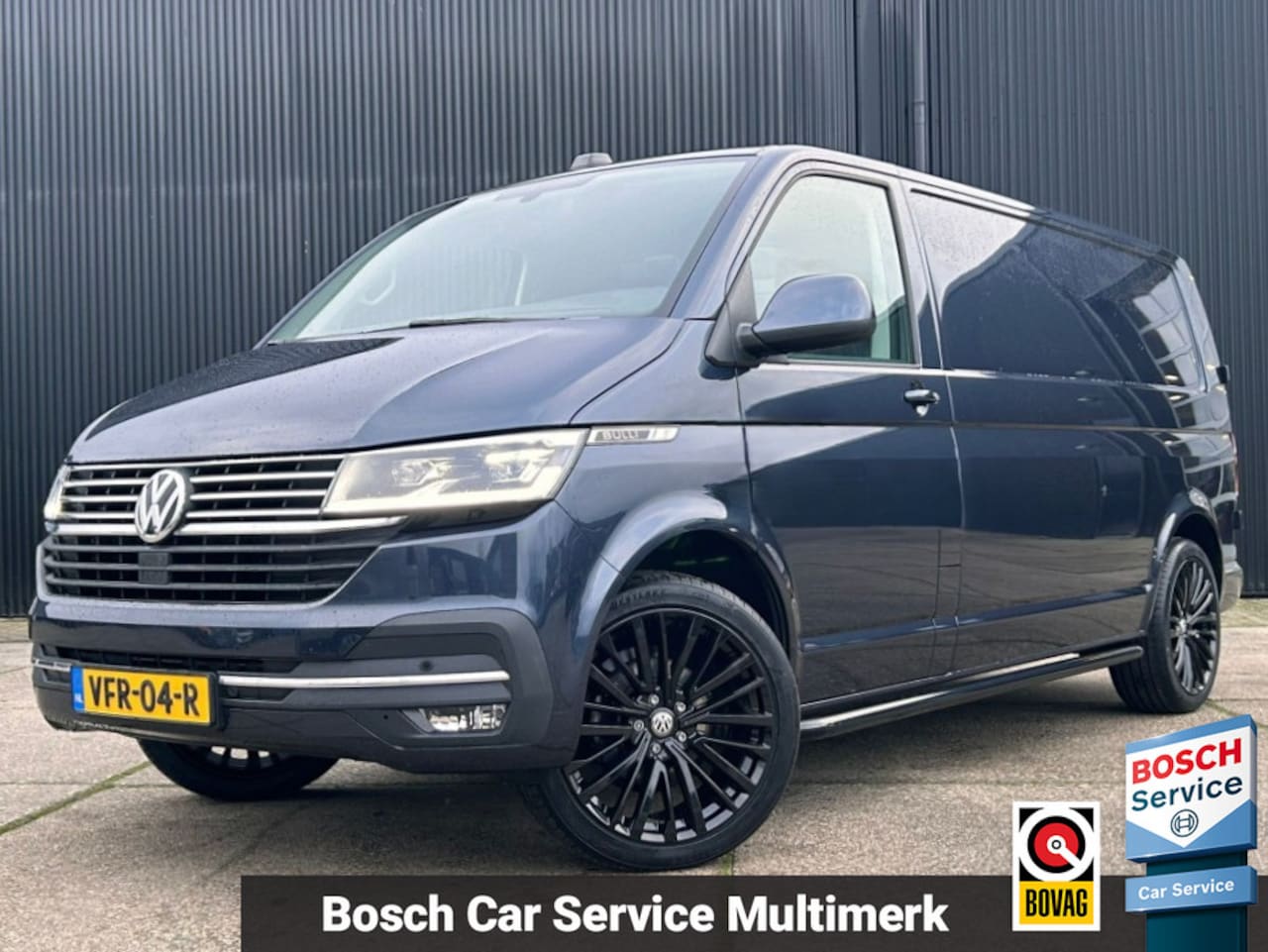 Volkswagen Transporter - 2.0 TDI 150pk L2H1 Bulli | Digital Cockpit | 18 inch | Luxe laadruimte | LED | Diep Tussen - AutoWereld.nl