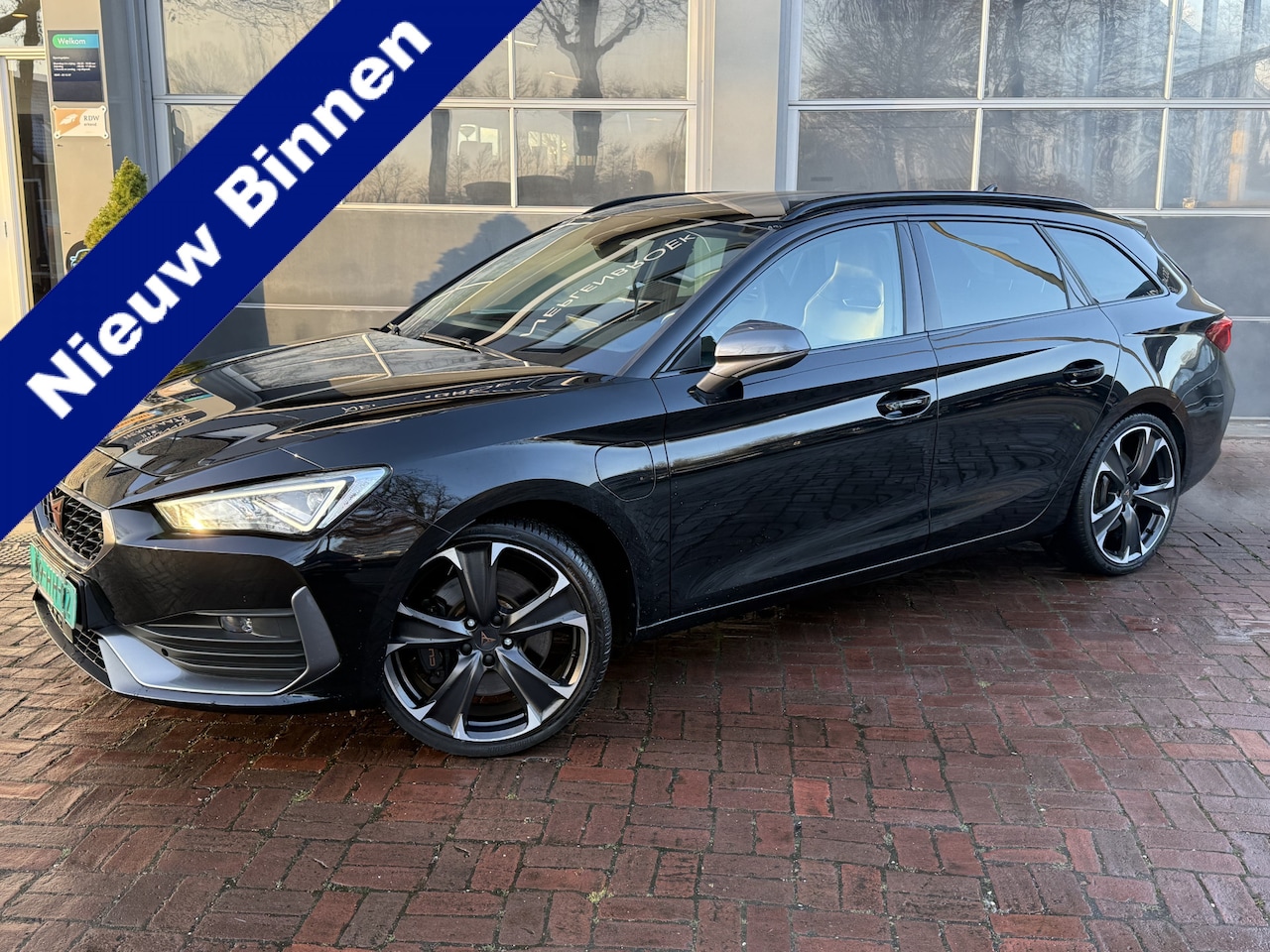 CUPRA Leon - 1.4 e-Hybrid VZ Performance 245 PK plug in hybride Bj 2021 Km 30791 - AutoWereld.nl