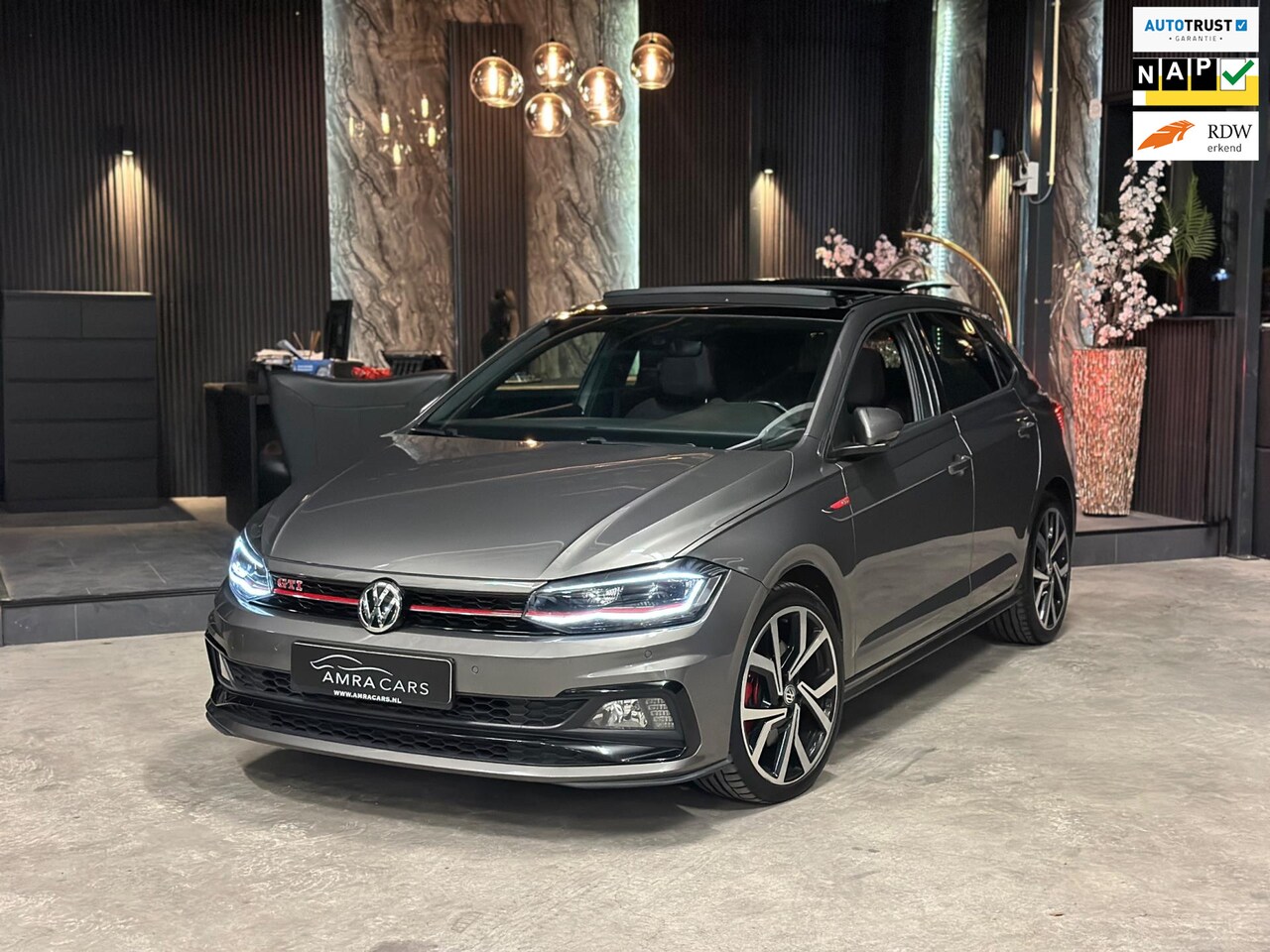 Volkswagen Polo - 2.0 TSI GTI|PANO|KEYLESS|BOMVOL! - AutoWereld.nl