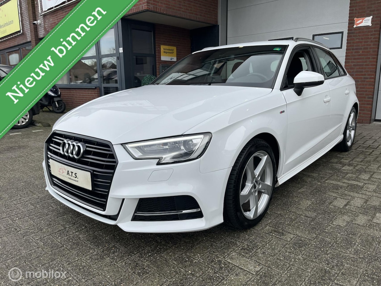 Audi A3 Sportback - 1.4 TFSI CoD 150PK S-LINE*NAVI*CLIMA*CRUISE* - AutoWereld.nl