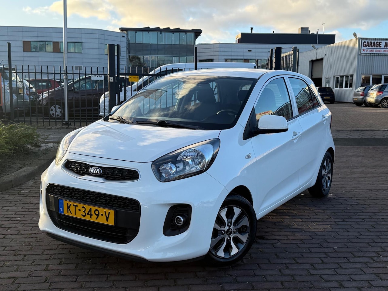 Kia Picanto - 1.0 CVVT EconomyPlusLine Navi, Camera, Airco, NAP - AutoWereld.nl