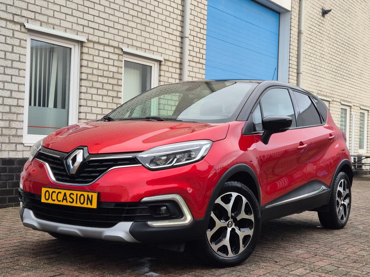 Renault Captur - 1.3 TCe Intens 150pk Automaat (veel opties) - AutoWereld.nl