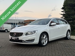 Volvo V60 - 2.4 D6 AWD Plug-In Hybrid Summum, Trekh, Nette auto