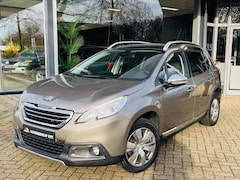 Peugeot 2008 - 1.2 VTi Allure