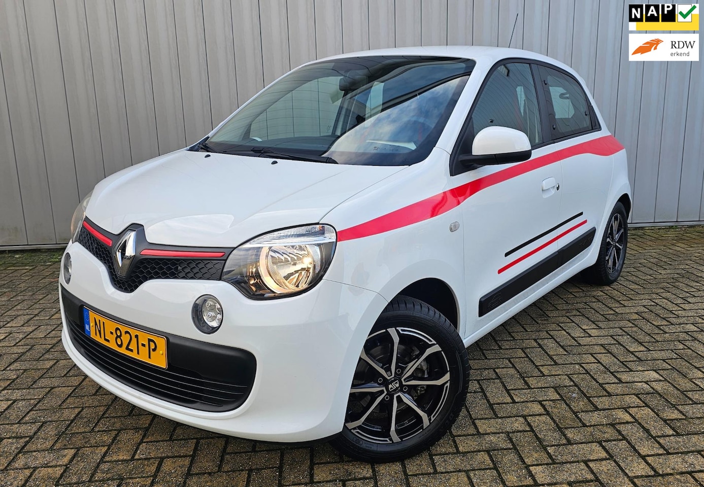 Renault Twingo - 0.9 TCe Expression Automaat. 25.071km NAP !!! - AutoWereld.nl