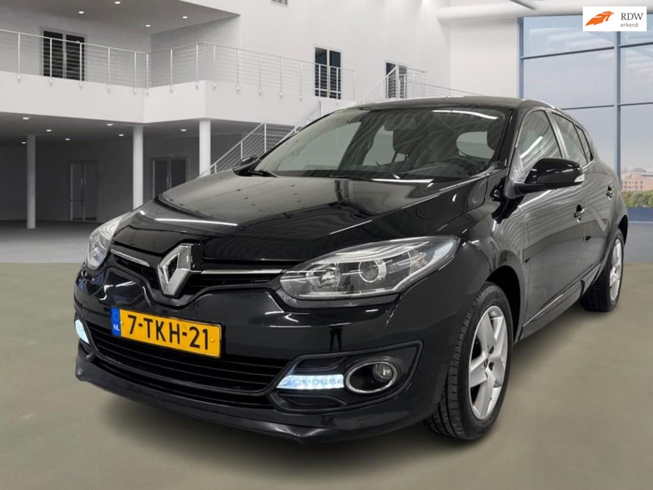 Renault Mégane - 1.2 TCe Expression NAVI CRUISE 2 X SLEUTELS - AutoWereld.nl