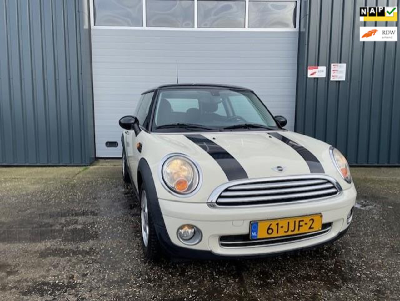 MINI Cooper - Mini 1.6 Business Line - AutoWereld.nl