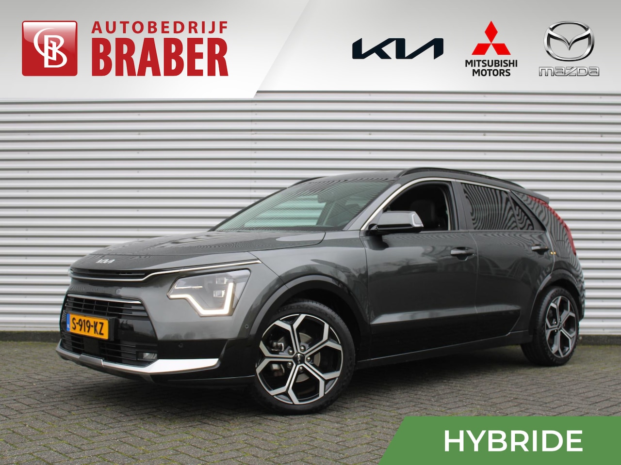 Kia Niro - 1.6 GDi Hybrid ExecutiveLine | 18" LM | Camera | Schuif/kanteldak | Elektr. stoelen | Stoe - AutoWereld.nl