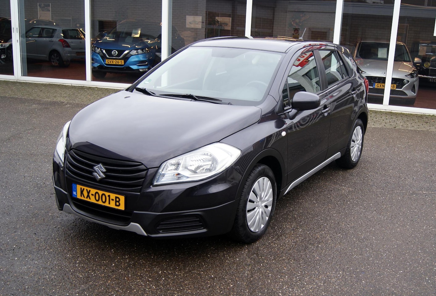 Suzuki SX4 S-Cross - 1.6 Comfort Airco,Pdc,Trekhaak,RIJKLAARPRIJS!! - AutoWereld.nl