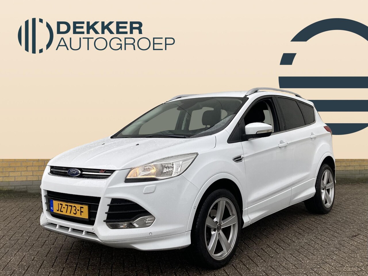 Ford Kuga - 1.5 Ecoboost 150 pk Titanium-Stylingpack-trekhaak - AutoWereld.nl