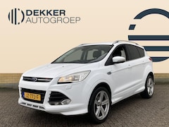 Ford Kuga - 1.5 Ecoboost 150 pk Titanium-Stylingpack-trekhaak