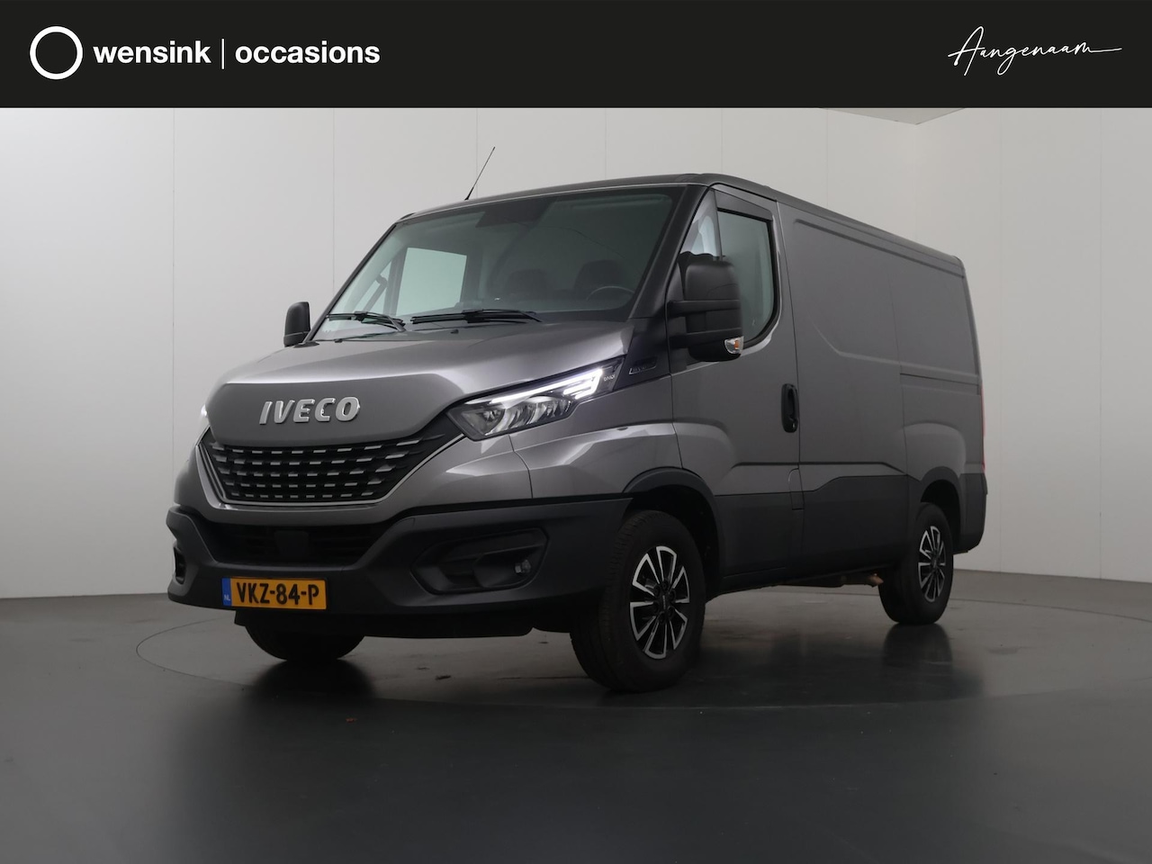 Iveco Daily - 35 S16 2.3 300 | Automaat | 3500 KG. AHG | Parkeercamera | Climate Control | Lederen stuur - AutoWereld.nl