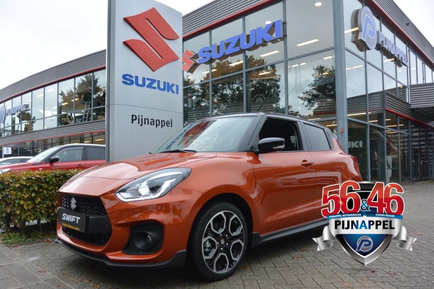 Suzuki Swift - 1.4 Sport Turbo 5-deurs  Smart Hybrid Leder-Alcantara/Two-tone - AutoWereld.nl